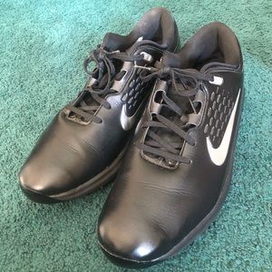 Tiger woods Nike golf shoes